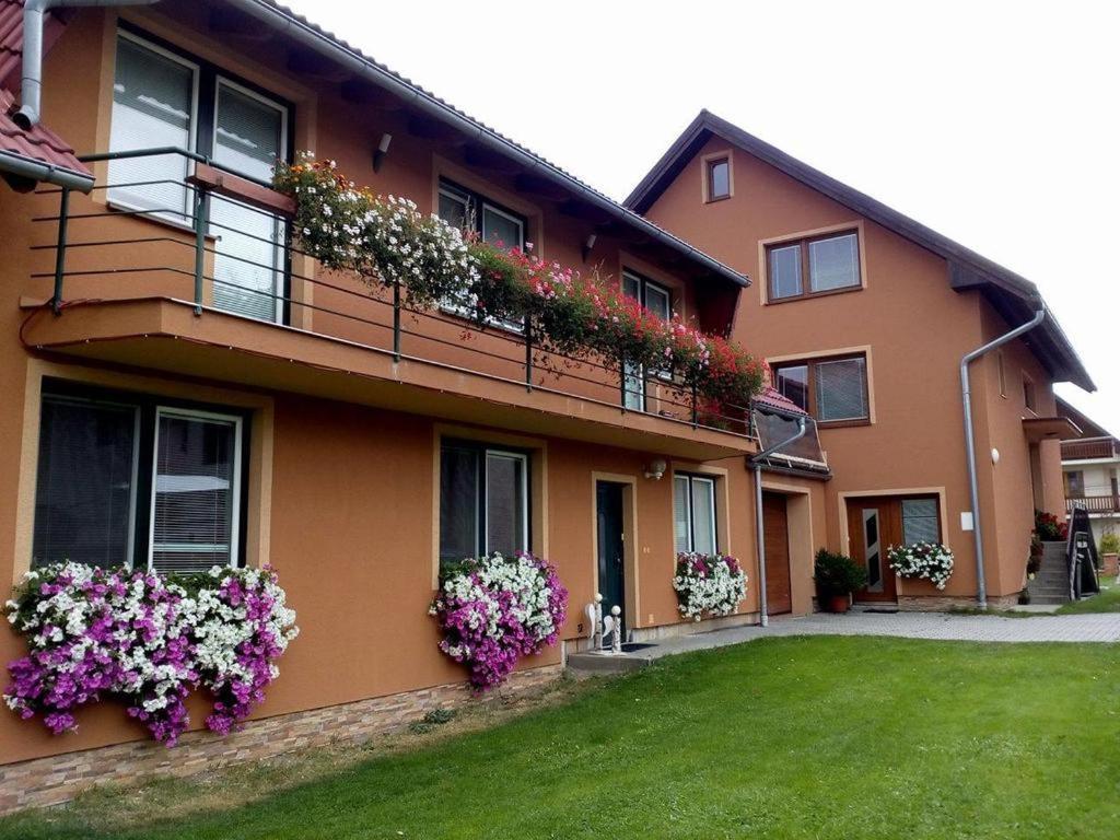 Apartmánový dom Adriana Zuberec Exteriér fotografie